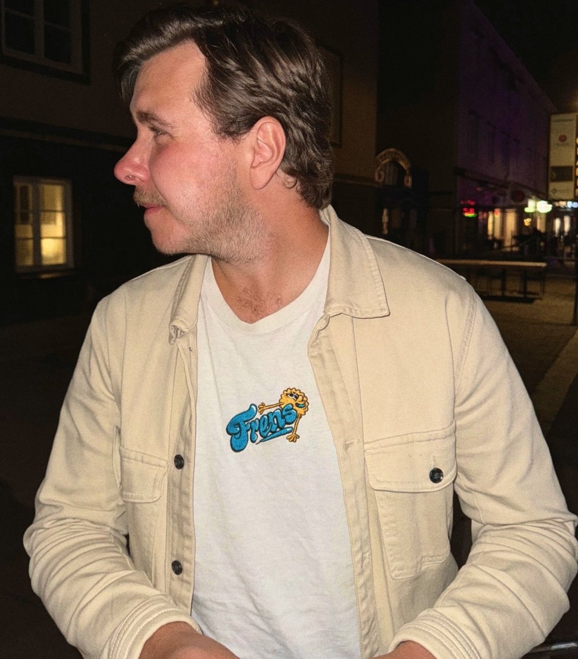 CLASSIC T-SHIRT